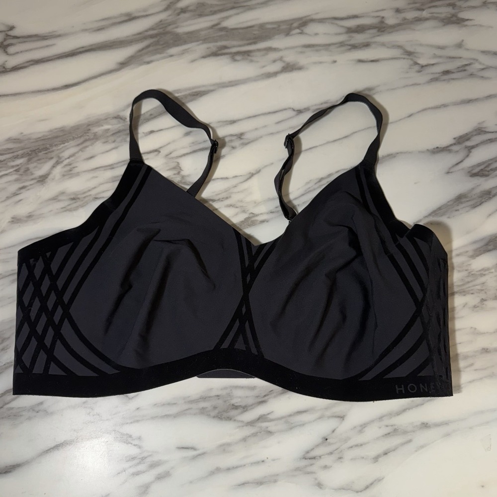 HoneyLove Silhouette Bra Size 2X 2XL Black Wireless Seamless Support
